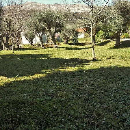 Ponte De Lima - Olival - Au Calme, Climatisee Et Chauffee - Piscine Privee Entre Et Montagne